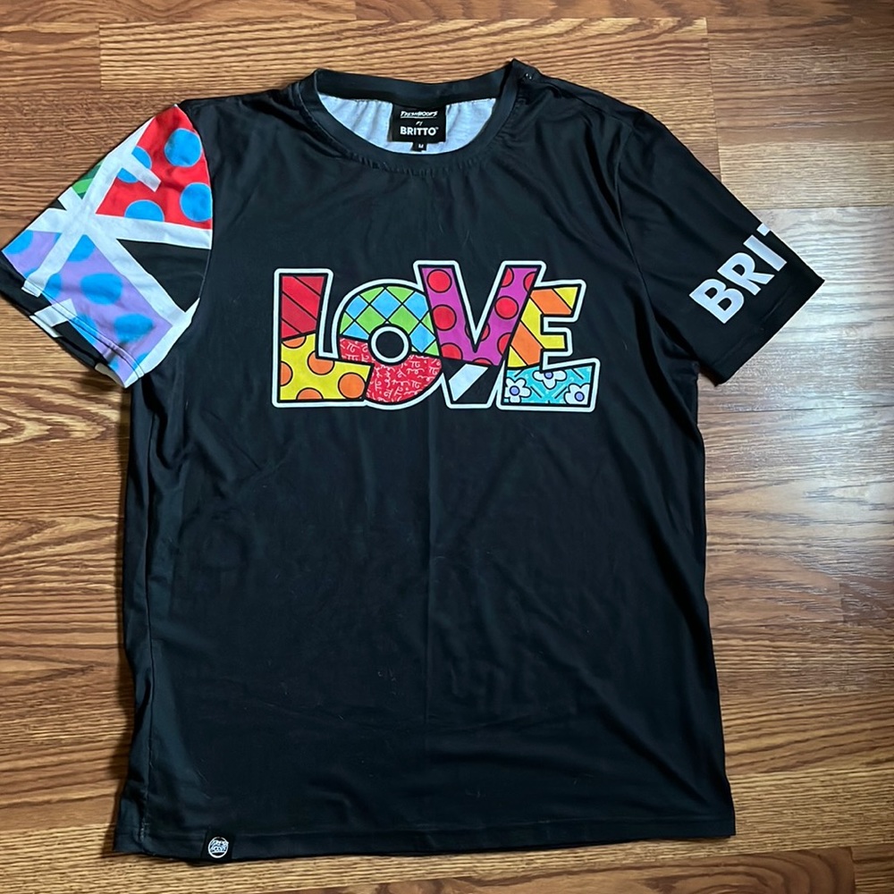 Men’s size M graphic T-shirt